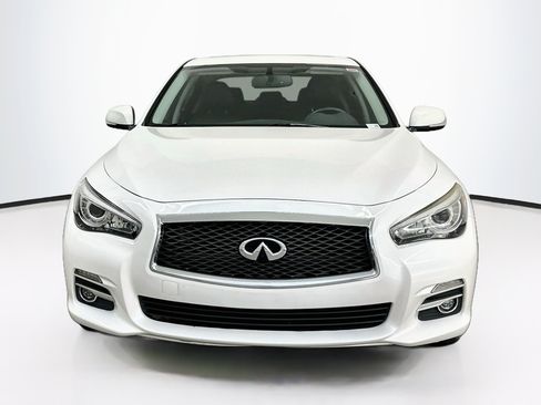 Used 2015 INFINITI Q50 Premium w/ Navigation Package AWD/4WD image 2