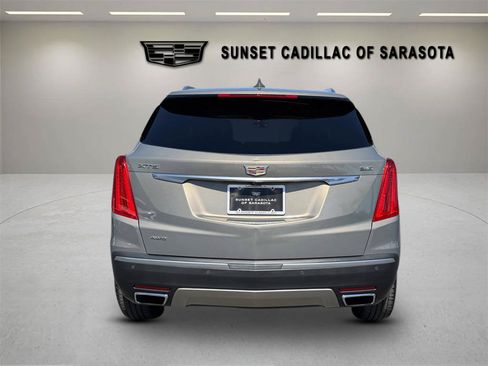 Used 2018 Cadillac XT5 Platinum w/ Driver Assist Package AWD/4WD image 4