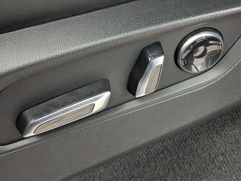 Used 2022 Acura MDX A-Spec image 27