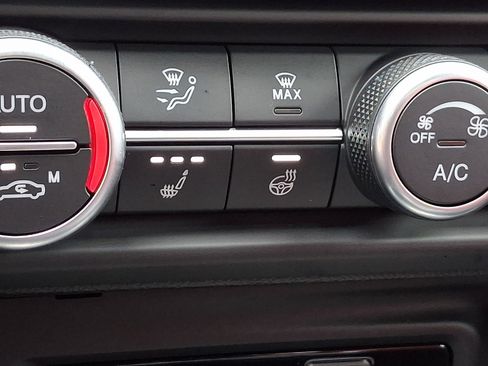 New 2026 Alfa Romeo Giulia AWD w/ Driving Assist Package image 18