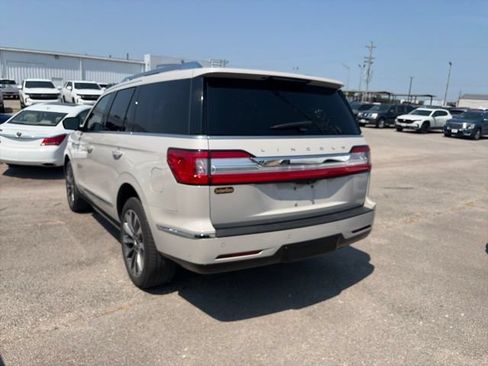 Used 2020 Lincoln Navigator Reserve w/ Luxury Package AWD/4WD image 4