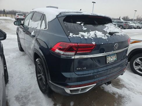 Used 2022 Volkswagen Atlas Cross Sport SEL R-Line w/ Cross Sport MDO Package image 3