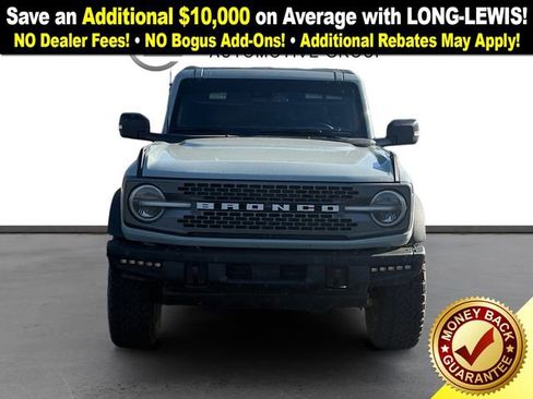 Used 2024 Ford Bronco Badlands image 11