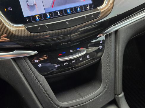 Certified 2020 Cadillac XT6 Sport w/ Platinum Package image 20