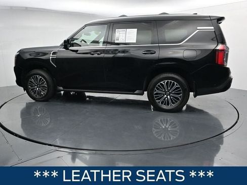 Used 2025 Nissan Armada SL w/ Captain's Chari Seat Package AWD/4WD image 7