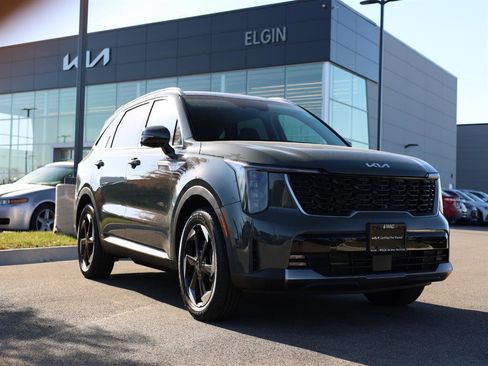 Used 2025 Kia Sorento EX image 1