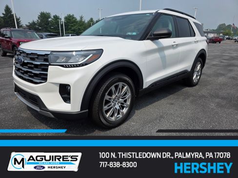 New 2026 Ford Explorer Active w/ Active Comfort Package AWD/4WD image 1