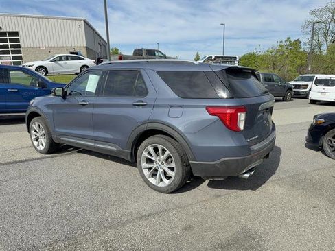 Used 2021 Ford Explorer Platinum w/ Equipment Group 601A AWD/4WD image 3