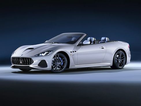 Used 2018 Maserati GranTurismo Sport RWD image 1