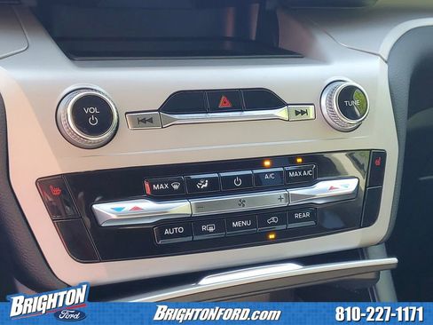 Certified 2024 Ford Explorer XLT AWD/4WD image 25