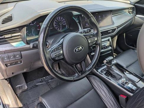 Used 2020 Kia Cadenza Limited FWD image 10