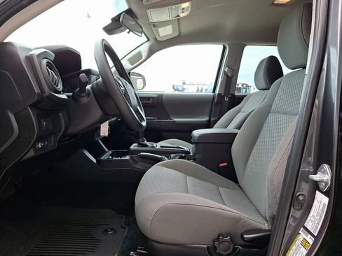 Used 2023 Toyota Tacoma SR AWD/4WD image 16