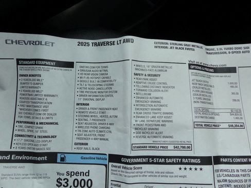 Used 2025 Chevrolet Traverse LT w/ LPO, Floor Liner Package AWD/4WD image 52