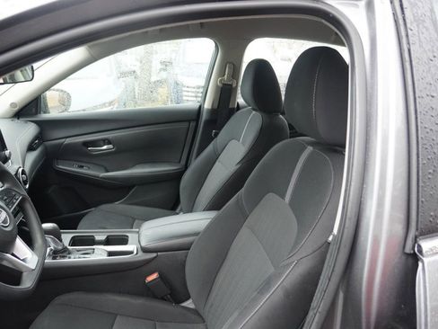 Certified 2024 Nissan Sentra SV image 15