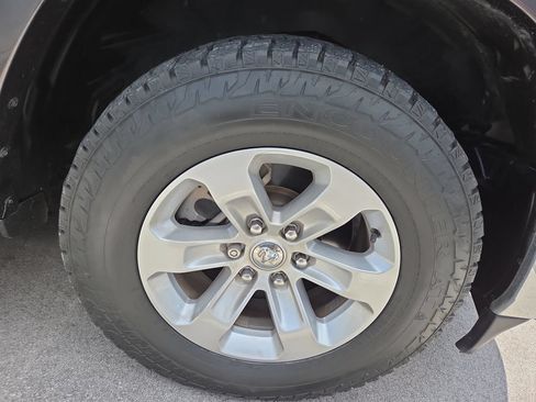 Used 2020 RAM 1500 Laramie RWD image 8