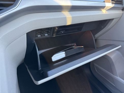 Used 2018 Volkswagen Atlas SE image 21