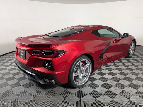 Used 2022 Chevrolet Corvette Stingray Preferred Cpe w/ Z51 Performance Package RWD image 7