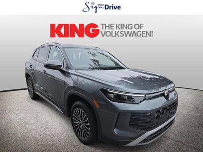 New 2025 Volkswagen Tiguan S