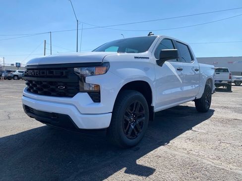 New 2026 Chevrolet Silverado 1500 Custom w/ LPO, Dark Essentials Package RWD image 2