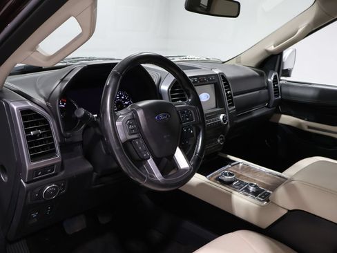 Used 2020 Ford Expedition Platinum AWD/4WD image 17