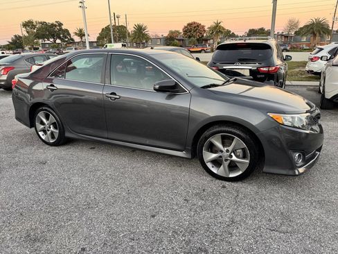 Used 2012 Toyota Camry SE image 7