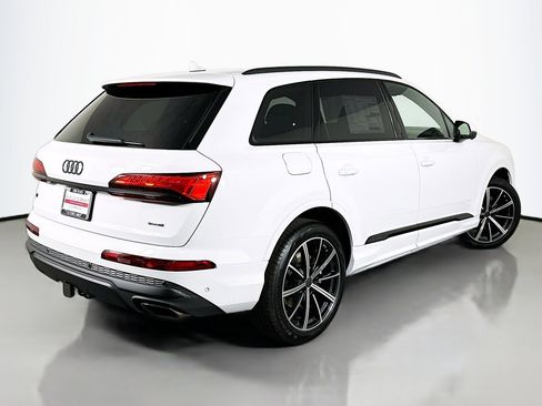 New 2026 Audi Q7 2.0T Premium Plus AWD/4WD image 13
