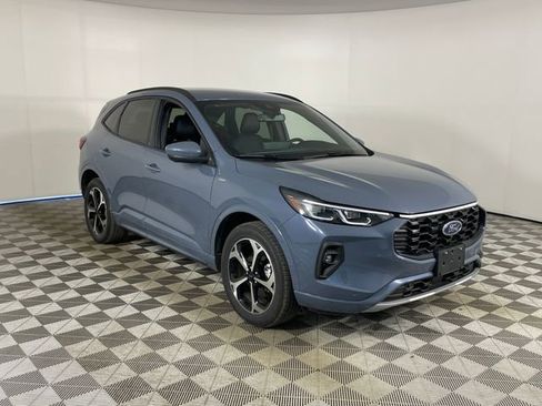 Used 2024 Ford Escape ST-Line Elite AWD/4WD image 16