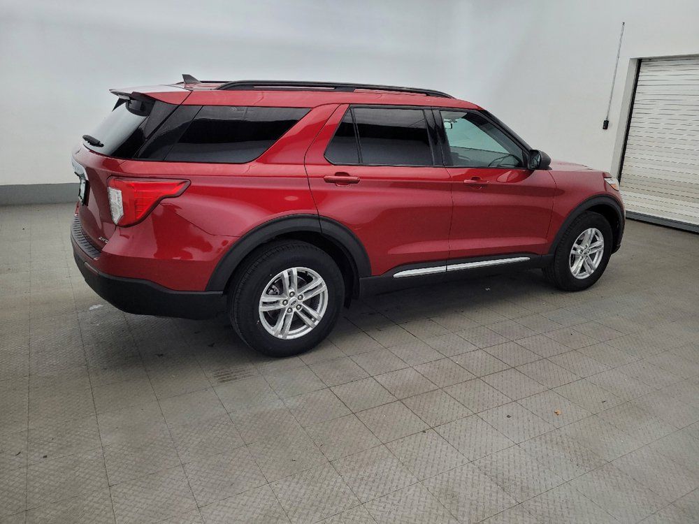 Used 2021 Ford Explorer XLT AWD/4WD image 10