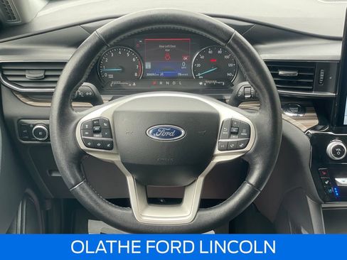 Certified 2024 Ford Explorer Limited w/ Limited Technology Package AWD/4WD image 18