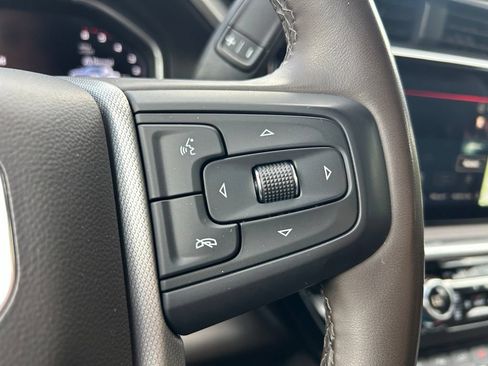 Used 2024 GMC Sierra 2500 Denali w/ Denali Reserve Package AWD/4WD image 32