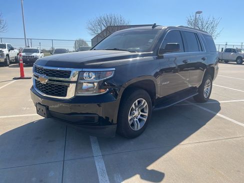 Used 2019 Chevrolet Tahoe LT image 2