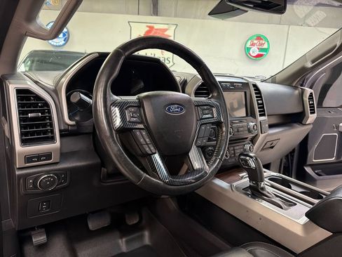 Used 2017 Ford F150 Lariat w/ Equipment Group 502A Luxury AWD/4WD image 25