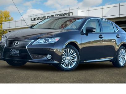 Used 2013 Lexus ES 350 w/ Premium Pkg