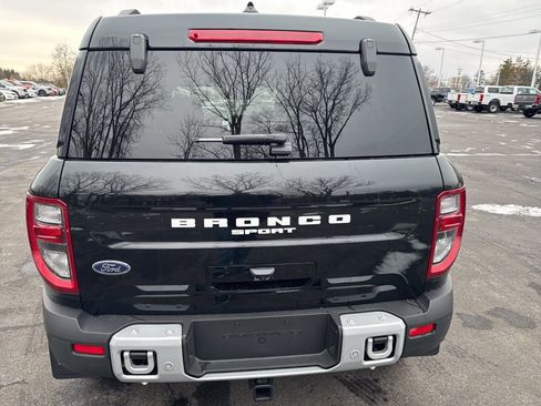 New 2025 Ford Bronco Sport Outer Banks w/ Sasquatch Outer Banks Package AWD/4WD image 6
