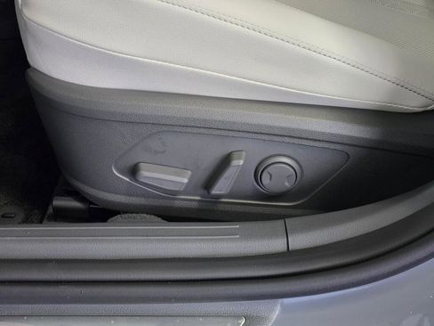 New 2026 Hyundai Sonata Limited FWD image 18