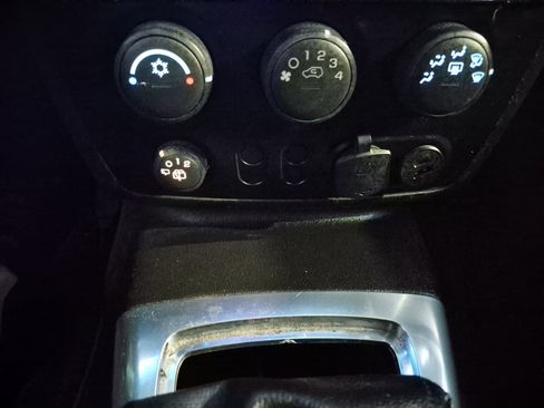 Used 2006 HUMMER H3 Base image 23