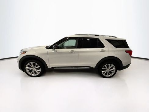 Used 2023 Ford Explorer Platinum w/ Technology Package AWD/4WD image 4