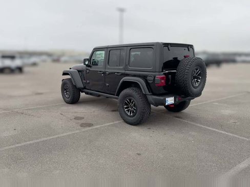 New 2026 Jeep Wrangler Unlimited Rubicon image 8