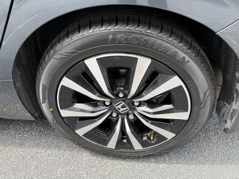 Used 2024 Honda Civic EX-L image 49