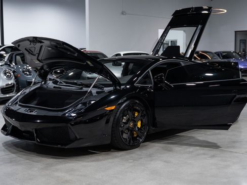 Used 2011 Lamborghini Gallardo LP 560-4 AWD/4WD image 31