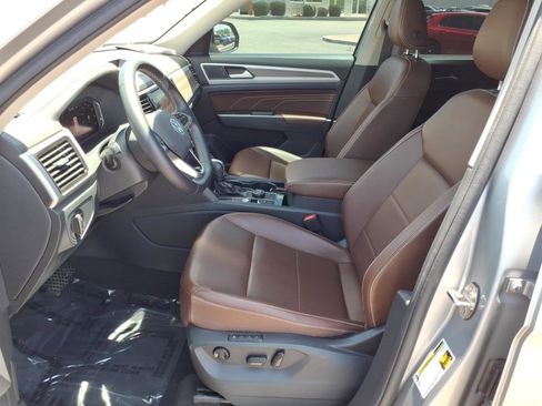 Certified 2022 Volkswagen Atlas SEL AWD/4WD image 22