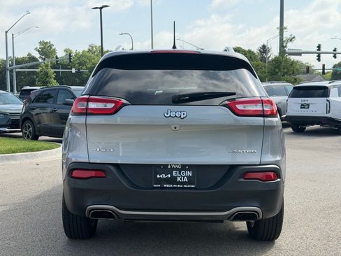 Used 2016 Jeep Cherokee Limited AWD/4WD image 4