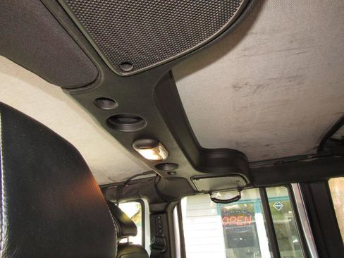 Used 2015 Jeep Wrangler Unlimited Sport image 23