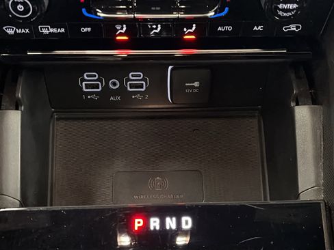 Used 2024 Jeep Grand Cherokee L Altitude image 18