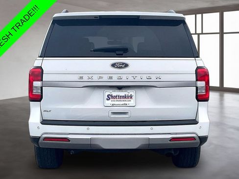Used 2024 Ford Expedition XLT RWD image 5