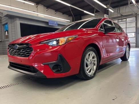 Certified 2025 Subaru Impreza 2.0i w/ Popular Package #1A image 3