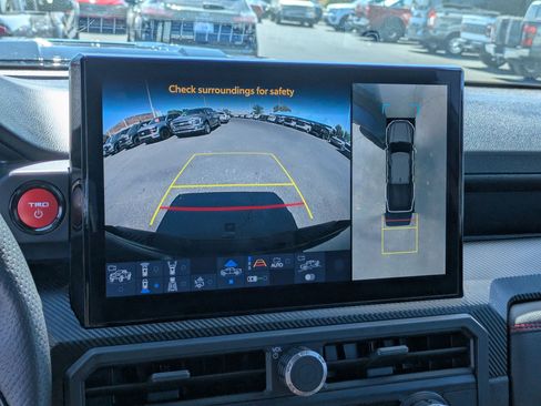 Used 2025 Toyota Tacoma TRD Pro AWD/4WD image 24