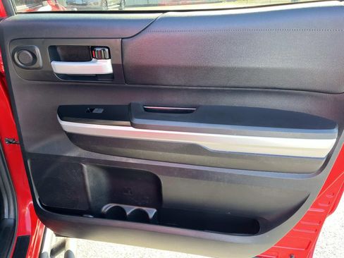 Used 2014 Toyota Tundra SR5 w/ TRD Off Road Package AWD/4WD image 19