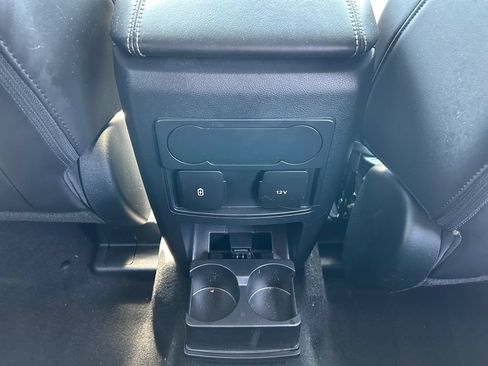 Used 2023 Ford Explorer XLT w/ Equipment Group 202A AWD/4WD image 24