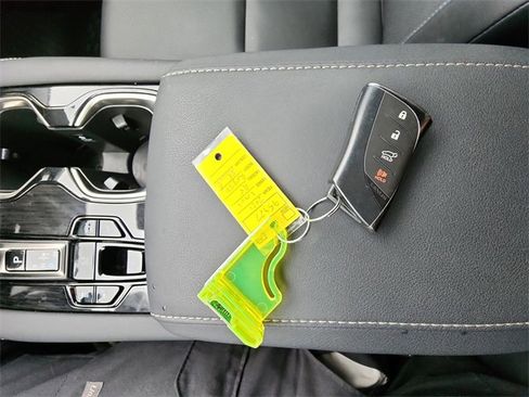 Used 2024 Lexus RX 350 Premium image 31